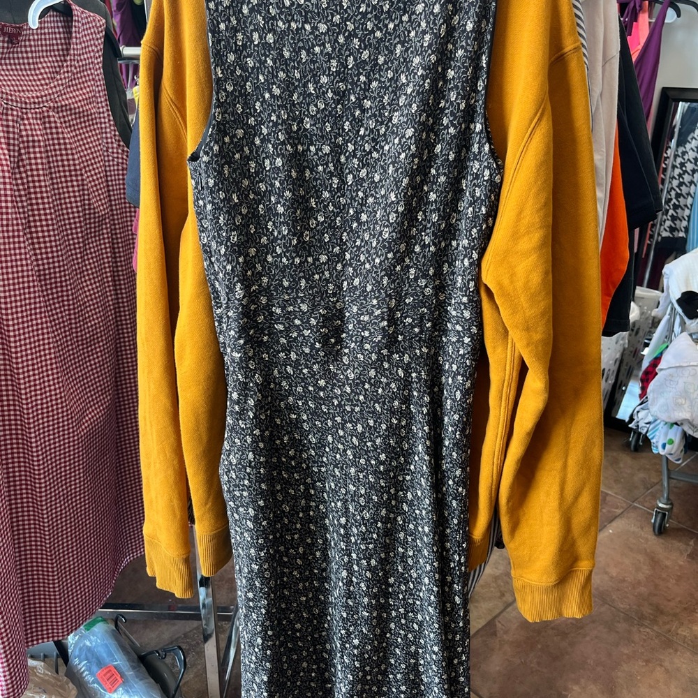 Petite Sophisticate Black and Gold Floral Dress
